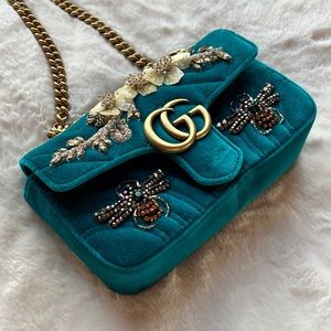 Authentic Gucci Embellished Marmont Velvet Mini
Shoulder Bag